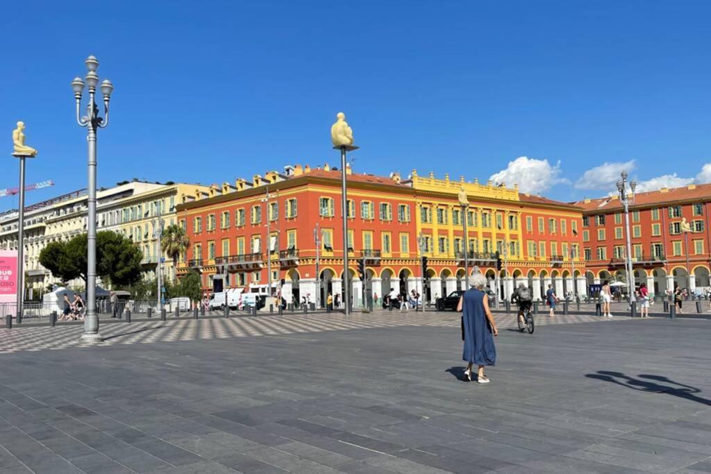 Spacious 3 Bedroom Flat Nice Center - Magnificent View-Parking Екстер'єр фото