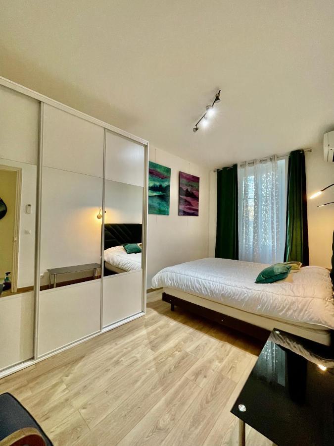 Spacious 3 Bedroom Flat Nice Center - Magnificent View-Parking Екстер'єр фото